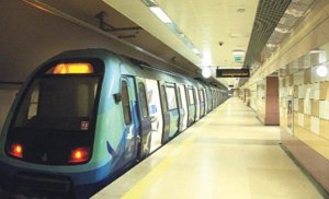 Metroda tehlikeli anlar