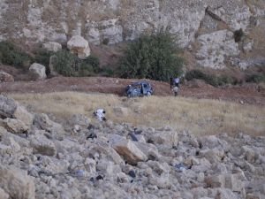 Mardin’de feci kaza! Otomobil uçurumdan yuvarlandı!