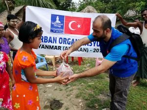 Arakan'da yaşanan vahşetin şahidi Türkiye'de!