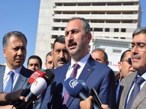 Bakan Gül: 6-8 Ekim olayları huzur ortamını bozmaya yönelik çok provokatif eylemlerdi