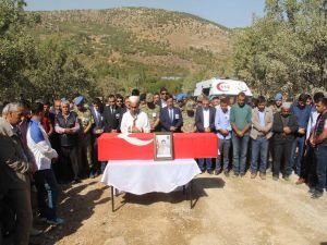 PKK'nın katlettiği korucular defnedildi