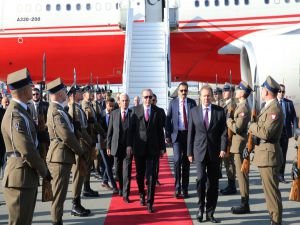 Cumhurbaşkanı Erdoğan, Polonya’nın başkenti Varşova’ya ulaştı