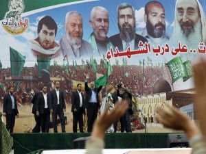 Direnişin silahı, geçirdiğimiz aşamanın çok ötesinde