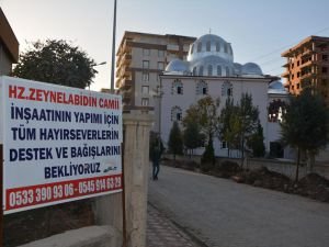 Yapımı tamamlanamayan cami yardım bekliyor