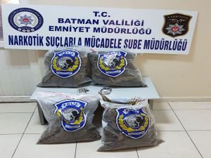 Batman’da 10 kilo esrar ele geçirildi