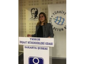 Müteahhitler ve beton üreticileri Sakarya Beton Semineri’nde bir araya geldi