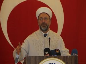 Erbaş: "Medreselerin hizmetlerini saymakla bitiremeyiz"