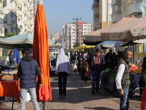 Pazarcı esnafı hafta sonu kısıtlamalarında da tezgâh açmak istiyor