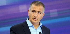 Hakaretten yakalanma kararı