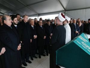 Cumhurbaşkanı Erdoğan, Mesut Yılmaz’ın oğlunun cenaze törenine katıldı