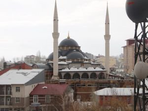 Karlıova Ulu Camii ibadete açıldı