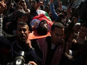 İşgalci siyonistlerin yaraladığı genç şehit oldu