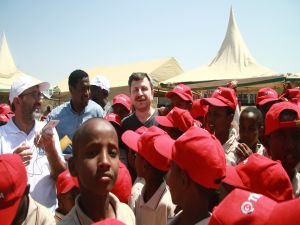 Deniz Feneri Derneği'nden Afrika'ya yetimhane ve cami desteği