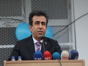 Vali Güzeloğlu: Lice artık eğitimdeki başarılarla anılıyor