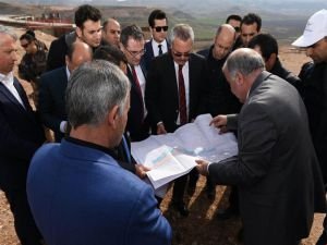 Hasankeyf’te taşınacak köyler incelendi