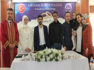 Batman'da ilk "müftü nikâhı" kıyıldı