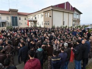 Batman’da Özel Harekat Polisleri Afrin’e doğru yola çıktı