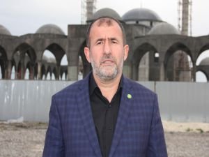 HÜDA  PAR: "Safvan Bin Muattal Külliyesi bir an önce bitirilmeli"