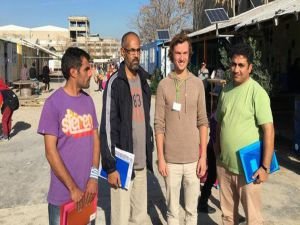 Yunanistan'da gözaltına alınan gazeteciler serbest