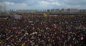 Diyarbakır Valiliği'nden sürpriz Nevruz kararı!