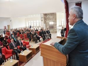 Batman İl Milli Eğitim Müdürü Aslan, okul idarecileriyle vedalaştı