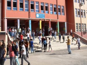 O ilçede açık öğretim sınavları ertelendi