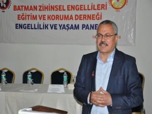 Vali Deniz: "Batı insan haklarından bahsediyor ama en fazla silah satan onlar"