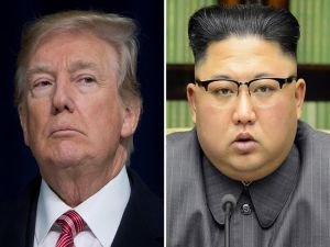 Trump ve Kim zirve için Singapur'da