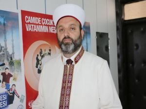 "Çocukları camiden ve Kur'an-ı Kerim kurslarından soğutmayalım"