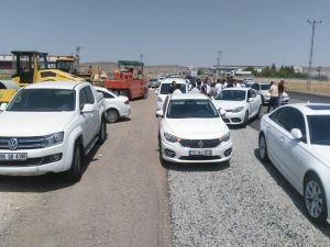 Batman-Siirt Karayolu'nda yol kapatma eylemi