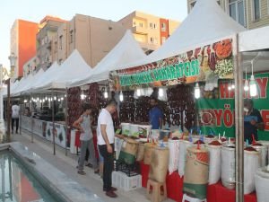 Yöresel lezzetler Silopi’de görücüye çıktı