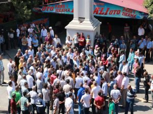 Bingöl Belediye Başkanı Barakazi'den "ekonomiye destek"