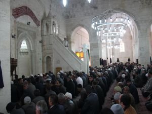 DİB Başkanı Görmez Silvan’da Cuma Namazı kıldırdı