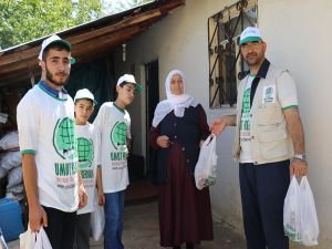 Bingöl’de yüzlerce aileye kurban eti ulaştırıldı