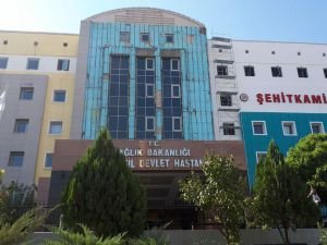 Hastane iskelesi çöktü: 4 işçi yaralı