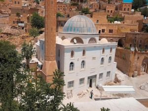 Tatlıdede Camii’nin dış cephesi yenilendi