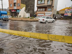 İran'da sel: 9 ölü