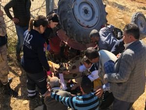 Traktörün altında kalan genç hayatını kaybetti