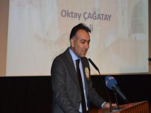 Vali Çağatay: ​"Bugünün gençlerinin Hazreti Muhammed’in ilahi mesajına ihtiyacı var"