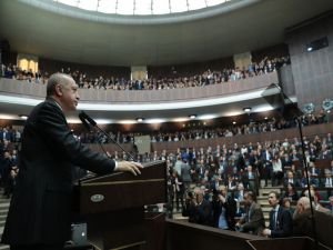 Erdoğan: “Türkiye’yi eski karanlık günlerine döndürmek isteyenler, kendi karanlıklarında kaybolup gidecektir”