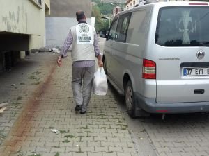 Umut Kervanı Bingöl ve Elazığ'da yardımlarını sürdürüyor