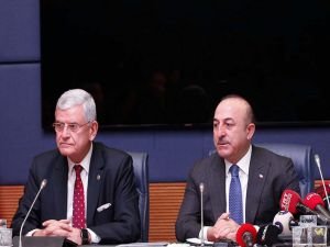 Bakan Çavuşoğlu ABD'nin Suriye'den çekilme kararını değerlendirdi