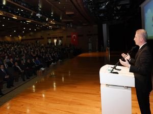 Vali Gül: "Dünyanın her tarafında israf giderek büyüyor"