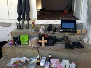 Cizre’de tuzaklanmış bombalar imha ediliyor