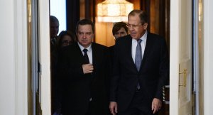 Lavrov: Esad'ın akıbeti'ni ABD sızdırıyor