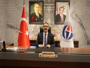 Gür: "Çanakkale iman ve ümmet şuuruyla kazanıldı"