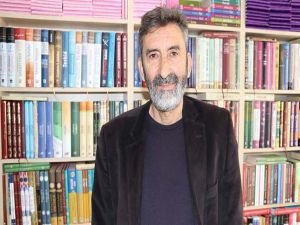 Mercanoğlu: “Okumayan bir toplum her şeyini kaybeder”