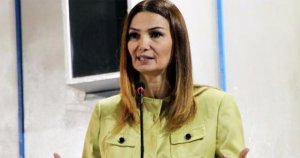 Paşayeva: Yaşadığınız her yerde Türkiye'ye sahip çıkın