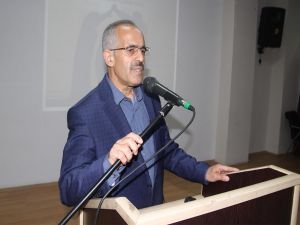 Cevdet Yanılmaz: "Evlatlarımızı İslam’a göre yetiştirmeliyiz"