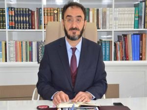 Müftü Karabayır: "Kandilden kandile giden bir ümmet istenilmemiştir"